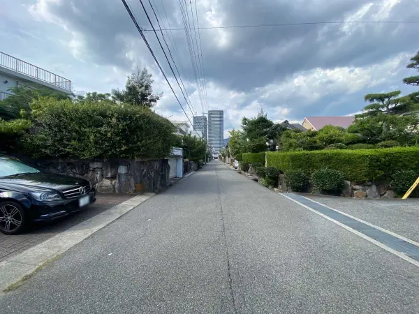 宝塚市寿楽荘　土地
