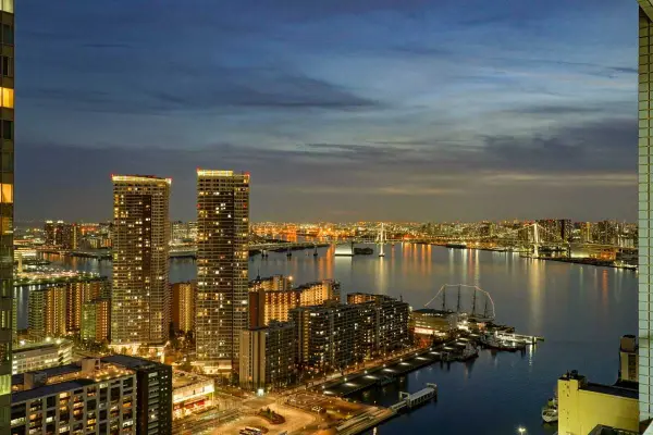 THE TOKYO TOWERS MID TOWER