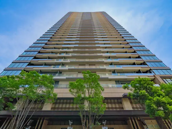 パークシティ中央湊　ザタワー