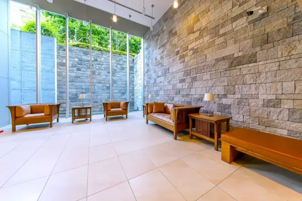 ディアナコート上原