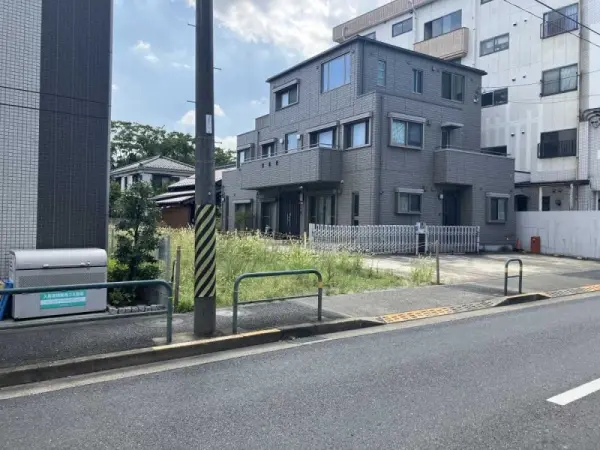 足立区舎人1丁目