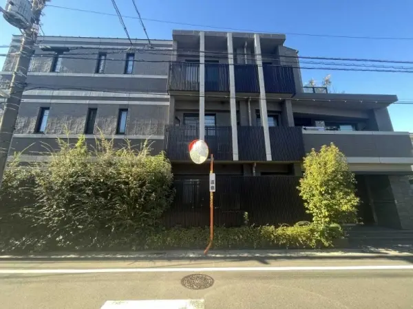 オープンレジデンシア鷹番