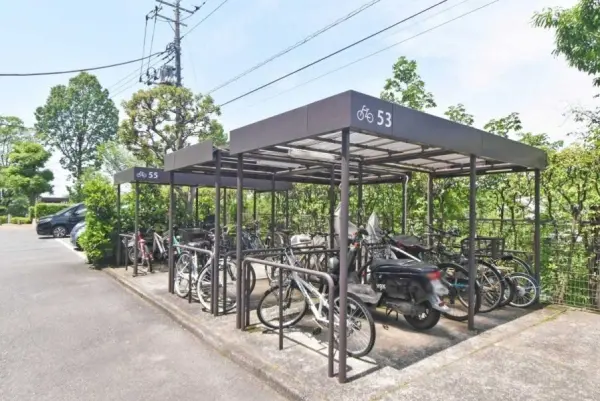 あざみ野団地3-3-4号棟