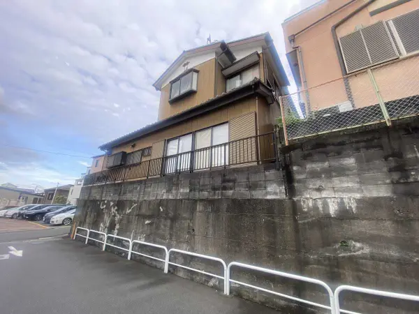 さいたま市浦和区神明2丁目　売地（上物あり）