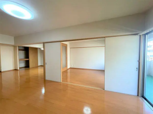 調布センタービルマンション