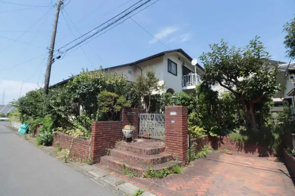 栄区本郷台3丁目　古家付土地