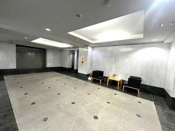 グラーサ学芸大学