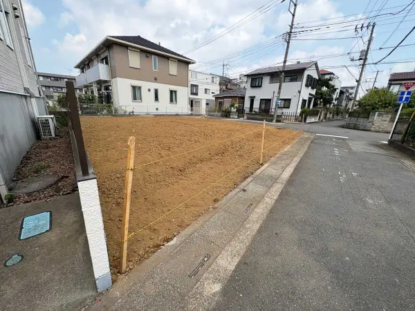 現地：全3区画（撮影年月：2025年08月）