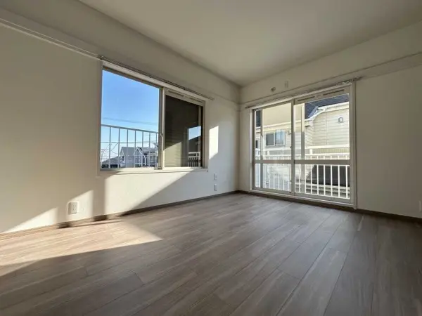 保土ケ谷区法泉3丁目　戸建