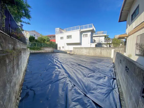 宝塚市寿楽荘　土地