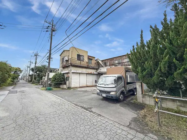 八潮市南川崎八反野　古家付き土地