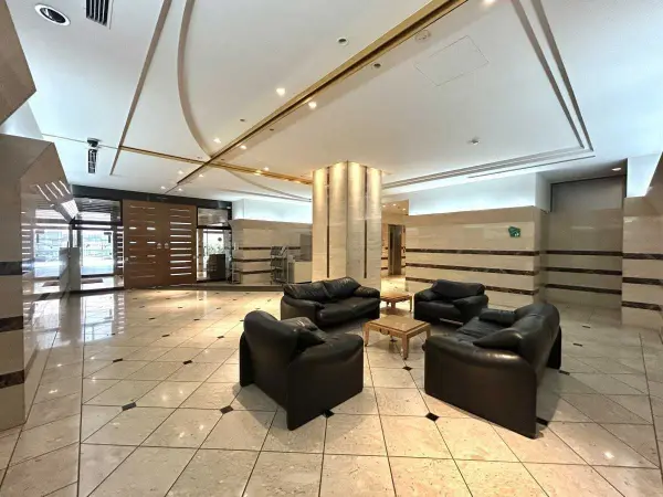 リーデンスタワー