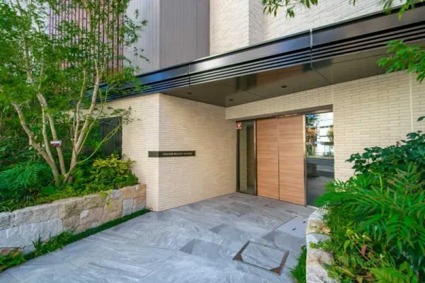 グランドメゾン新宿曙橋