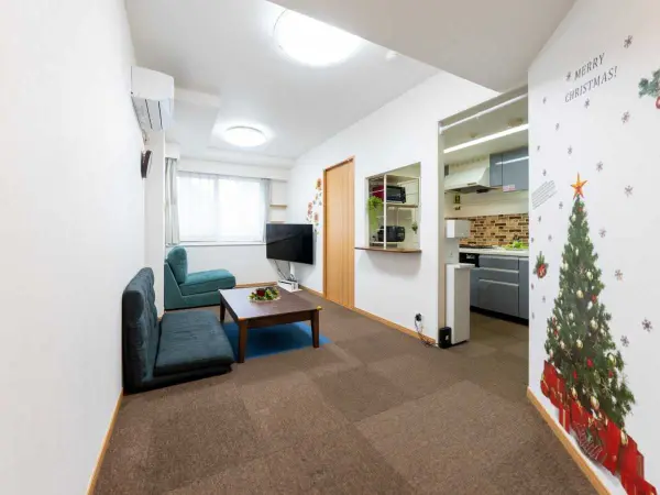 ルピナス王子駅前