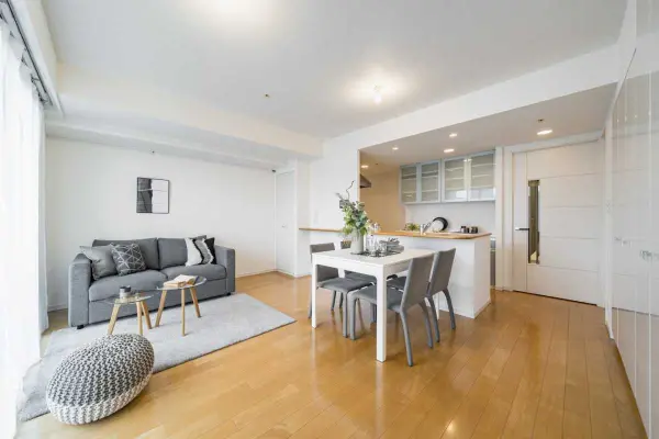 東京アインスリバーサイドタワー