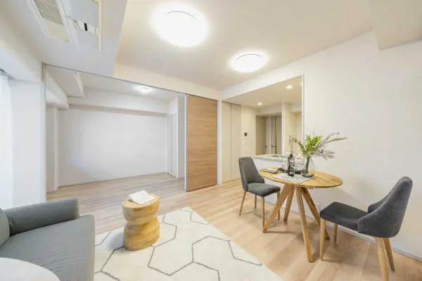 ジオ四谷三栄町