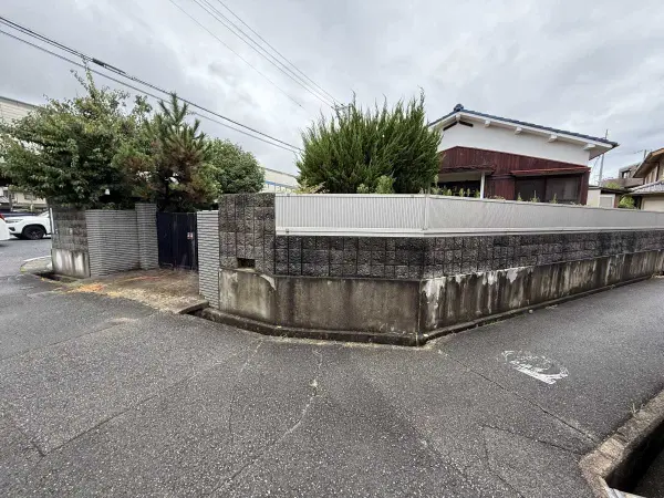 現地
