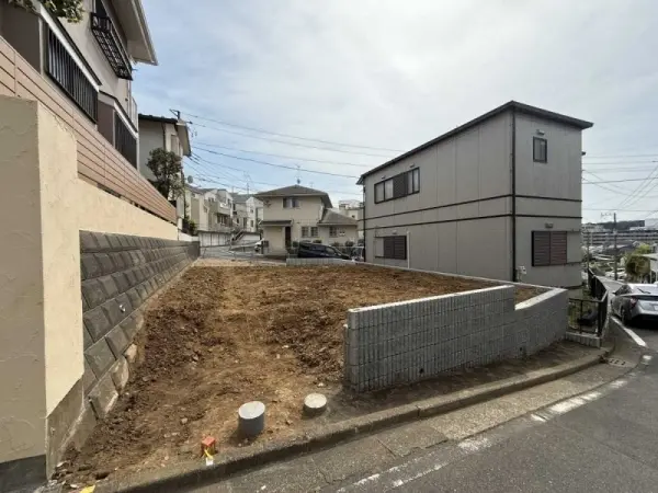 戸塚区名瀬町　新築戸建
