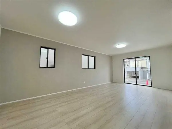 さいたま市南区大字大谷口　新築戸建B号棟