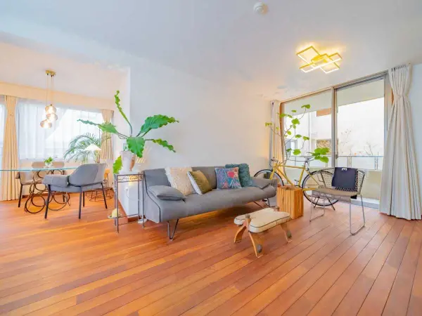 ロイヤルシーズン瀬田