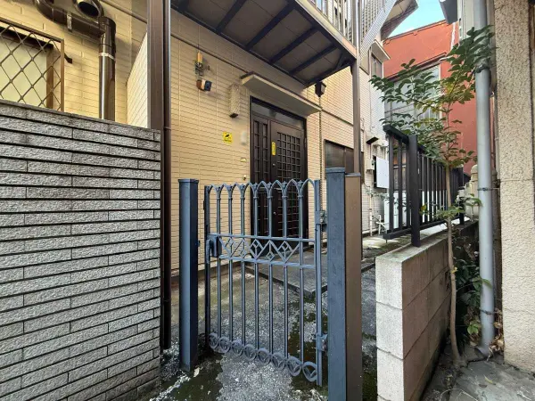 文京区根津2丁目借地権付き戸建