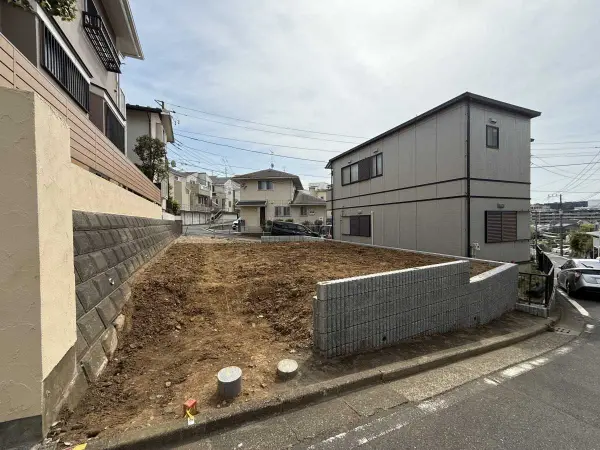 戸塚区名瀬町　新築戸建
