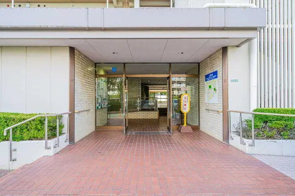 ボナハイツ中川A棟