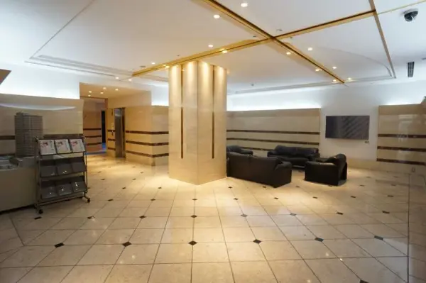 リーデンスタワー