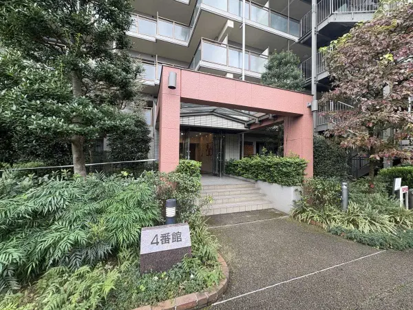 コープ野村クローバー・シティ与野四番館