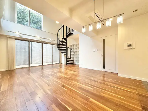 アージュ薬王寺