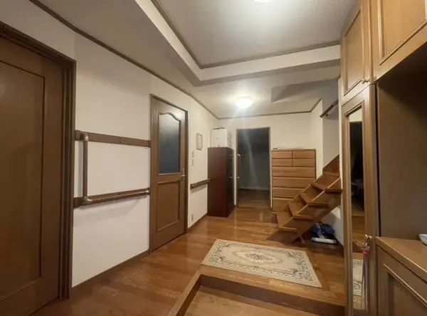 保土ケ谷区新井町　戸建