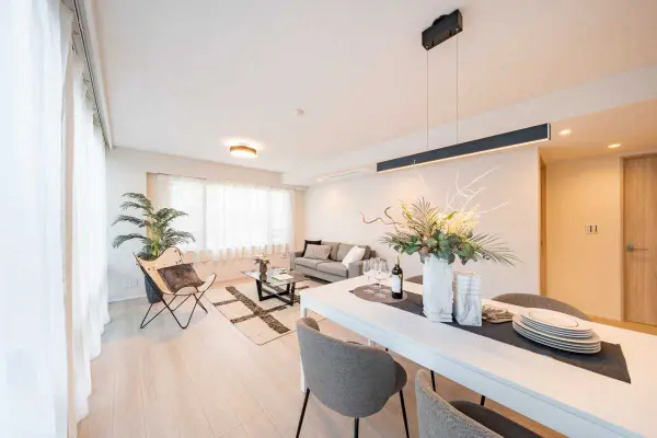 ディアナコート上原