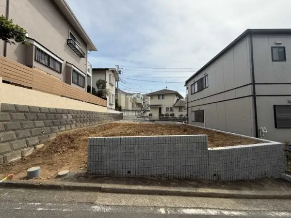 戸塚区名瀬町　新築戸建