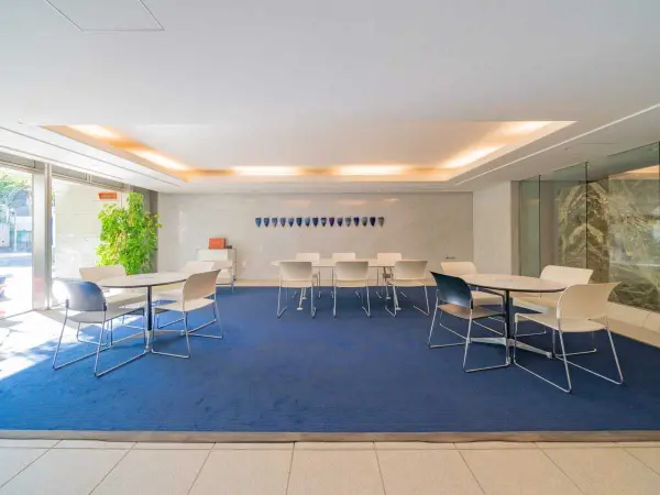 麻布市兵衛町ホームズ