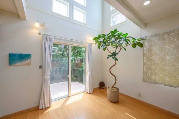 横浜市西区元久保町　戸建