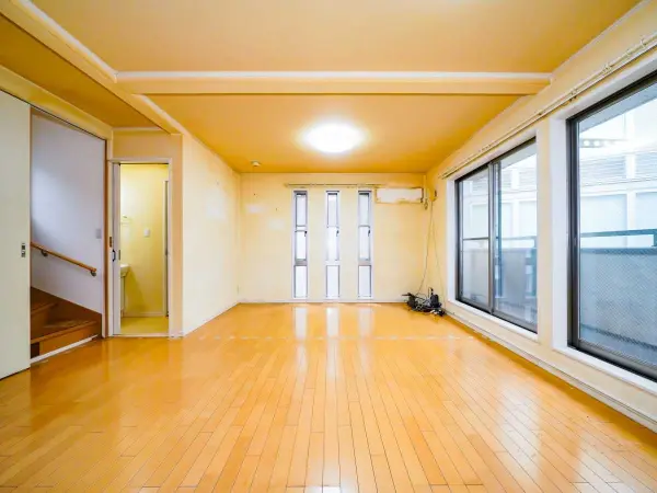 渋谷区本町3丁目　戸建