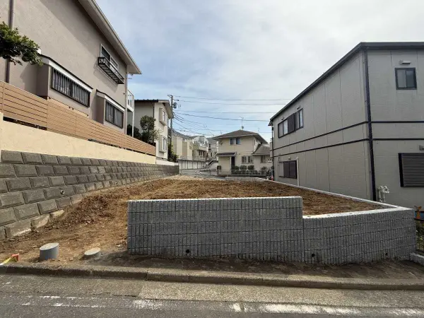 戸塚区名瀬町　新築戸建