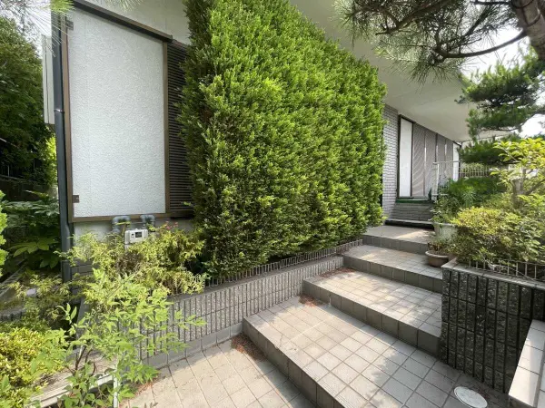 宝塚市逆瀬台5丁目　戸建