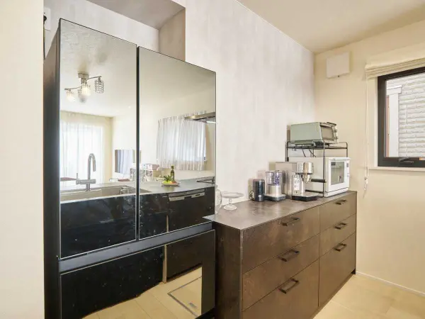 千葉市美浜区磯辺三丁目　中古戸建