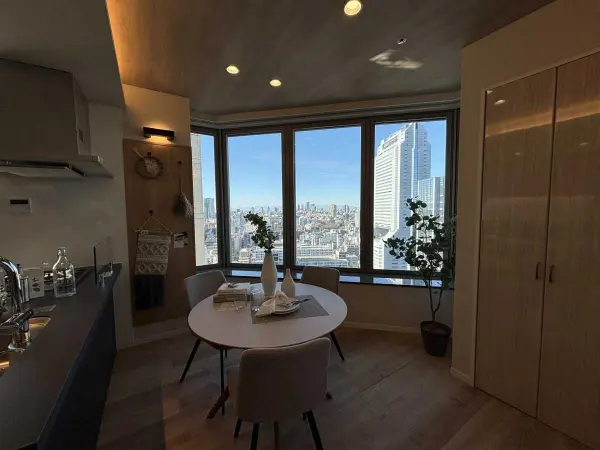 カテリーナ三田タワースイートイーストアーク