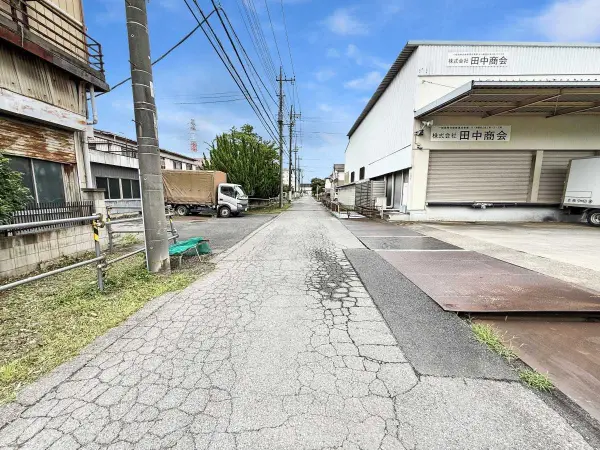 八潮市南川崎八反野　古家付き土地