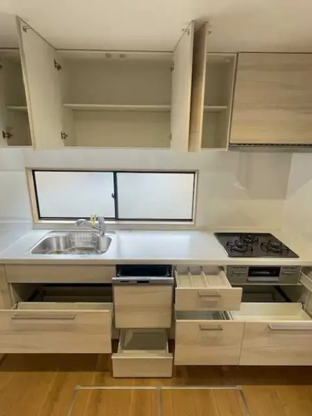 草加市谷塚町　中古戸建