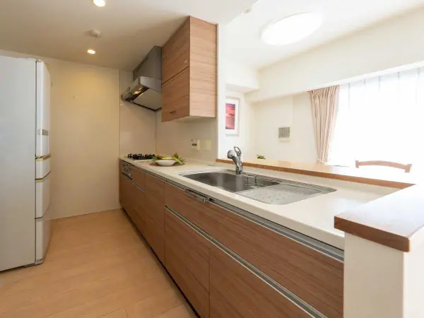 プラウド新浦安パームコートA棟