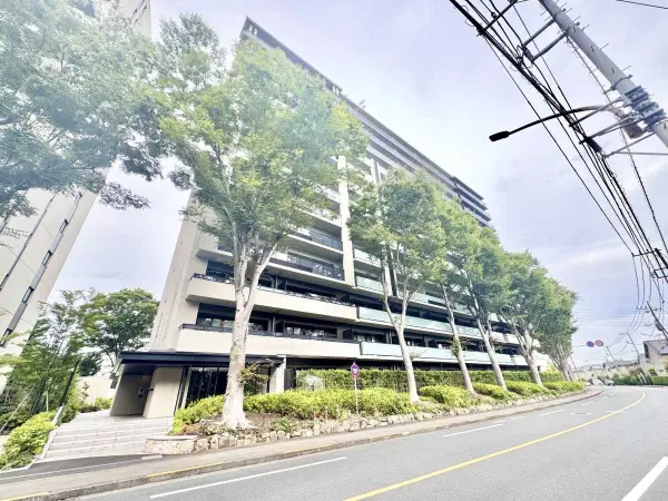 プラウドシティ豊田多摩平の森D棟