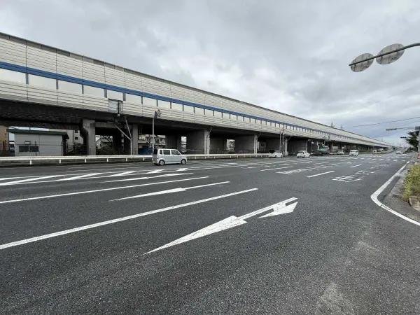 前面道路：南側前面道路