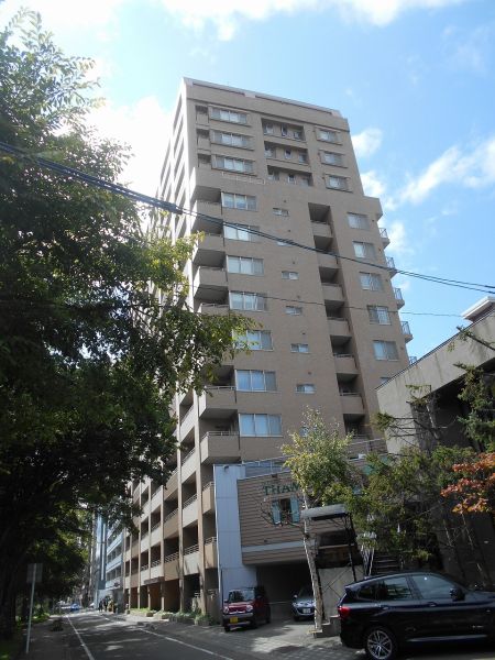 街を愉しむ  緑に憩う