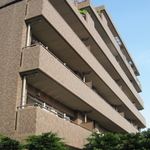 Ｄ’グランセ音羽町駅