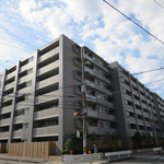 Ｄ’クラディア醍醐駅前