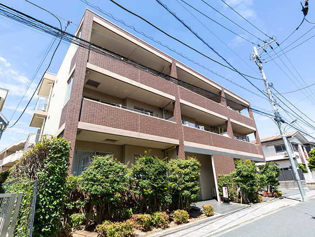 始発駅利用の快適なアクセス