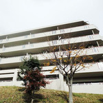 ネオハイツ学園前?番館
